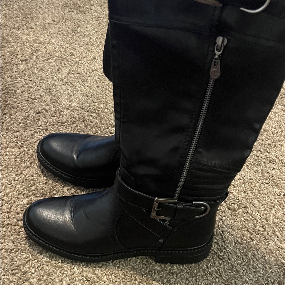 Black Leather Knee-High Boots